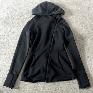 Lululemon Women’s Black jacket in Size :2